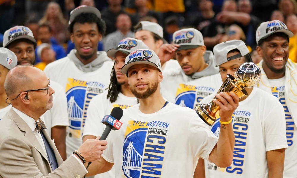 Stephen Curry Wins First Ever Magic Johnson Western Conference Finals MVP Award